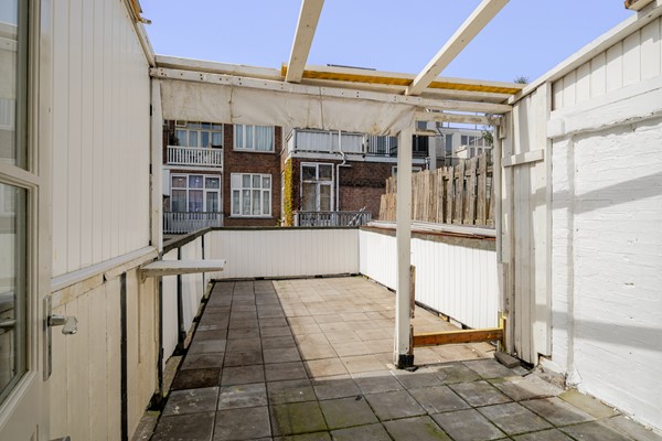 Medium property photo - Hendrik van Deventerstraat 158, 2563 XZ Den Haag